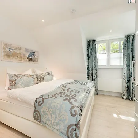 Ferienhaeuser Traumzeit Holiday home Zingst